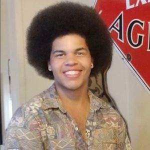 Meet your Posher, Adrian